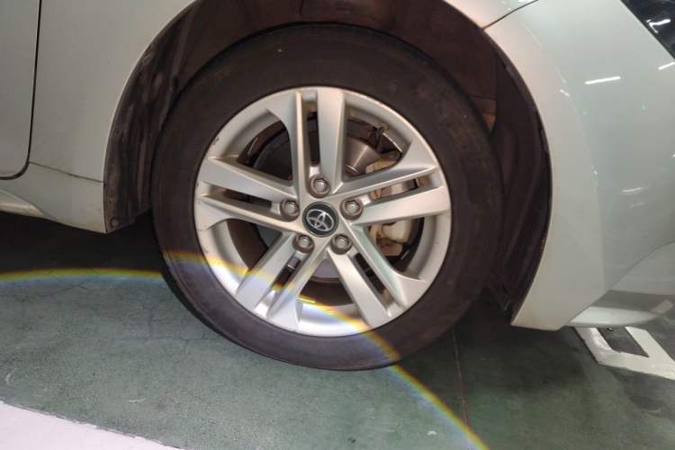 Used Toyota Levin 2021 Dual-Motor 1.8H E-CVT Leading Edition Right Front Wheel Hub
