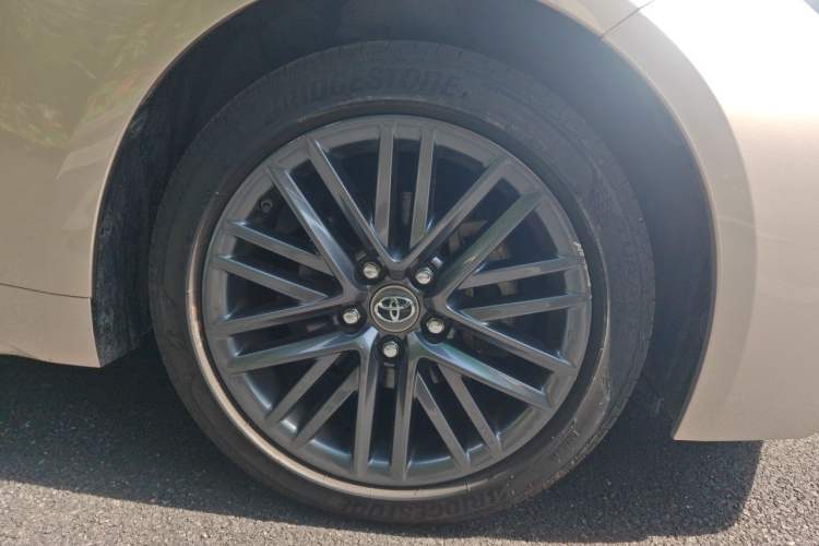 Used Toyota Levin 2021 2.0L Prestige Edition Right Front Wheel Hub