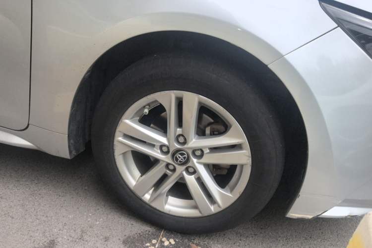 Used Toyota Levin 2021 Dual-Motor 1.8H E-CVT Progressive Edition Right Front Wheel Hub