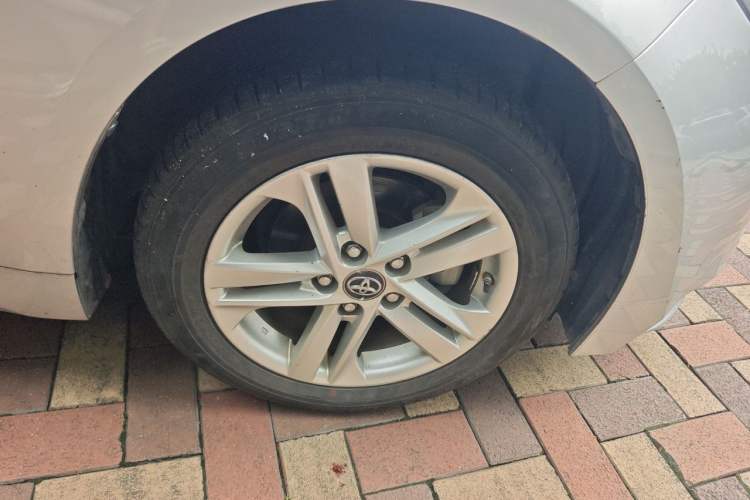Used Toyota Levin 2021 Dual-Motor 1.8H E-CVT Leading Edition Right Front Wheel Hub