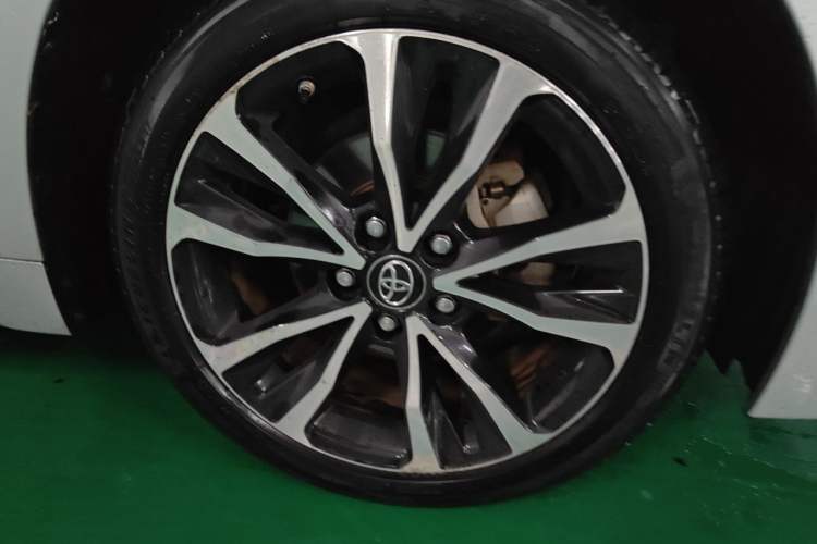 Used Toyota Levin 2021 Dual-Motor 1.8H E-CVT Sport Edition Right Front Wheel Hub