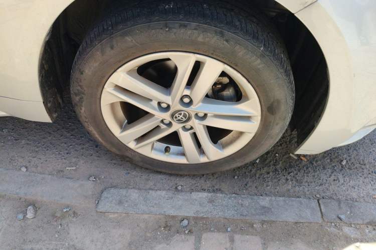 Used Toyota Levin 2021 185T CVT Entry-Level Version Right Front Wheel Hub