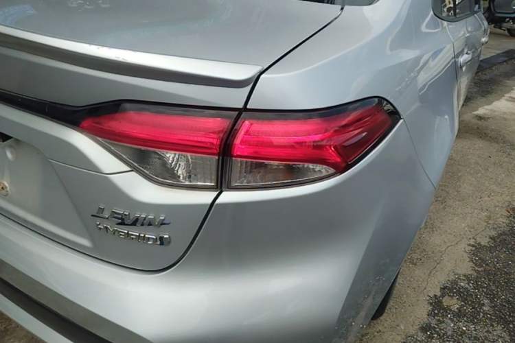 Used Toyota Levin 2021 Dual-Motor 1.8H E-CVT Progressive Edition Right Rear Taillight