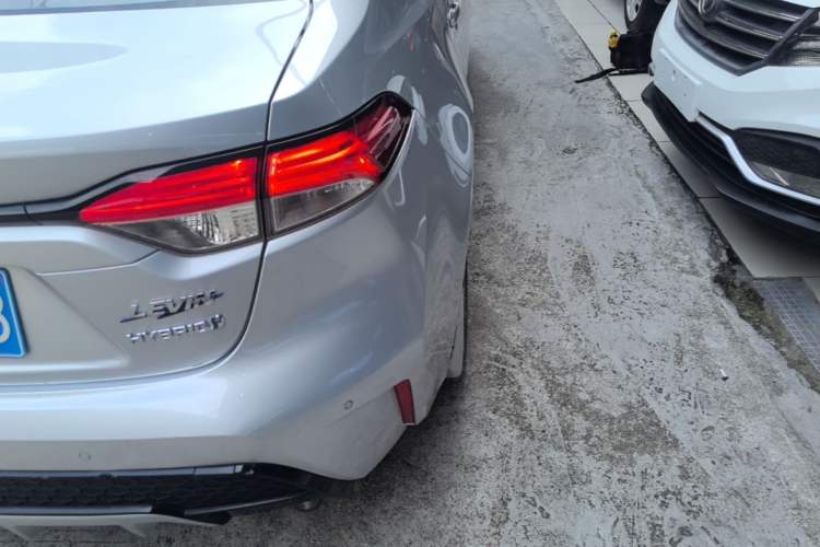 Used Toyota Levin 2021 Dual-Motor 1.8H E-CVT Sport Edition Right Rear Taillight