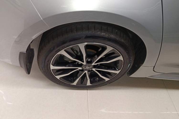 Used Toyota Levin 2021 185T CVT Sport Edition Right Rear Wheel Hub