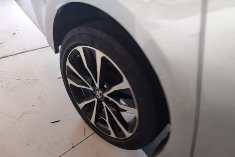 Used Toyota Levin 2021 Dual-Motor 1.8H E-CVT Sport Edition Right Rear Wheel Hub