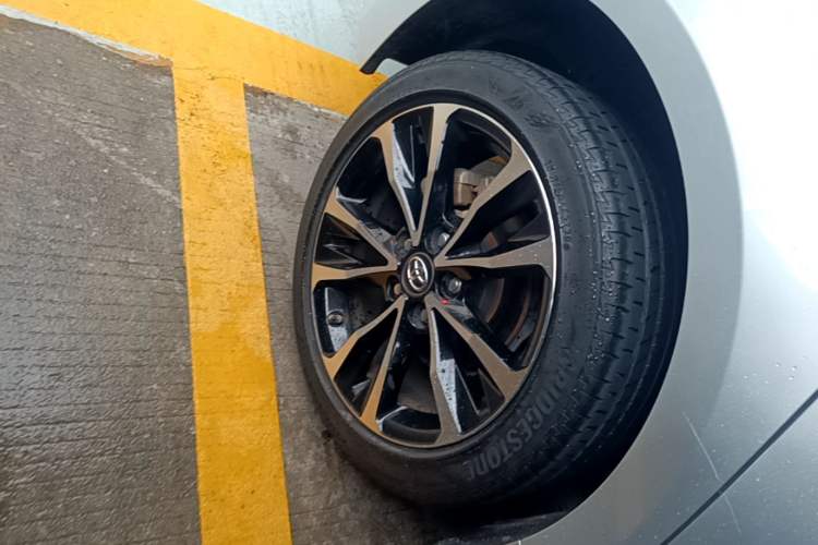 Used Toyota Levin 2021 Dual-Motor 1.8H E-CVT Sport Edition Right Rear Wheel Hub