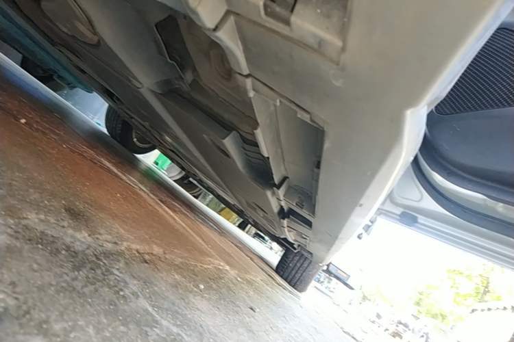 Used Toyota Levin 2021 Dual-Engine 1.8H E-CVT Luxury Edition Right Side Sill