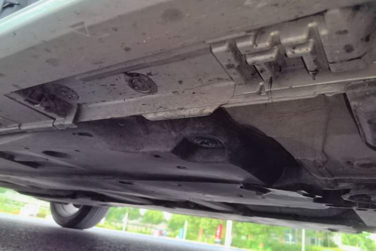 Used Toyota Levin 2021 185T CVT Luxury Edition Right Side Sill