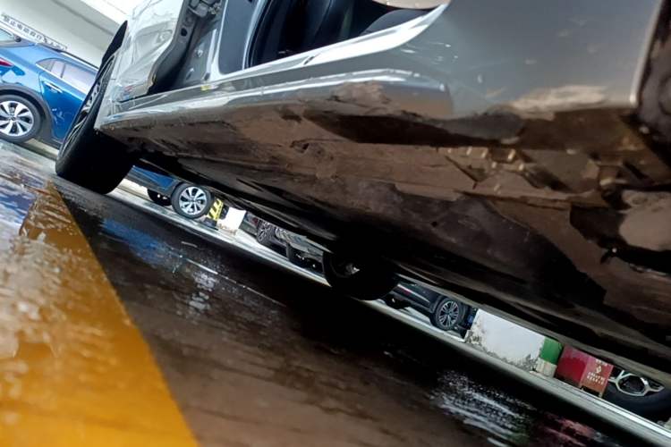 Used Toyota Levin 2021 Dual-Motor 1.8H E-CVT Sport Edition Right Side Sill
