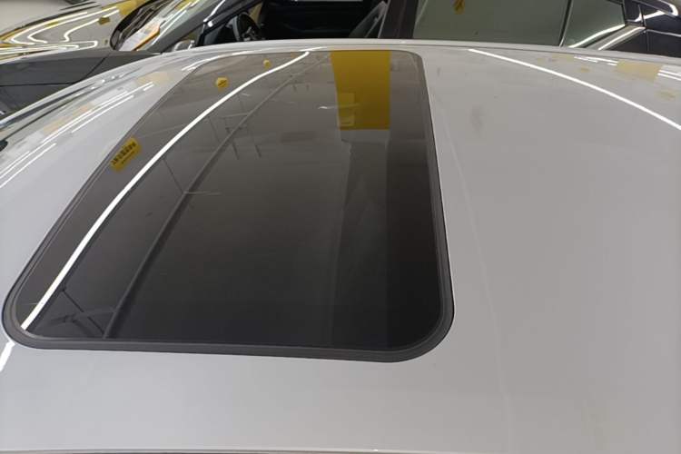 Used Toyota Levin 2021 185T CVT Luxury Edition Roof