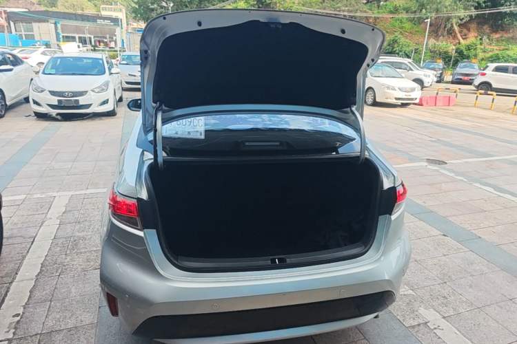 Used Toyota Levin 2021 185T CVT Luxury Edition Trunk