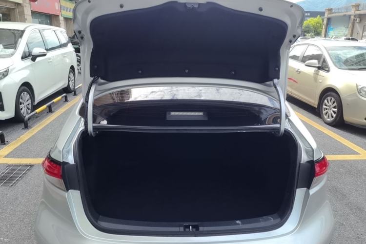 Used Toyota Levin 2021 Dual-Motor 1.8H E-CVT Sport Edition Trunk