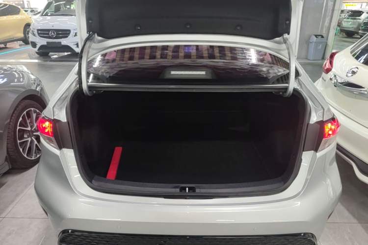 Used Toyota Levin 2021 185T CVT Sport Edition Trunk
