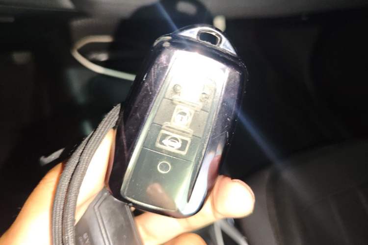 Used Toyota Levin 2021 185T CVT Luxury Edition Vehicle Key