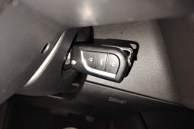 Used Toyota Levin 2021 185T CVT Entry-Level Version Vehicle Key