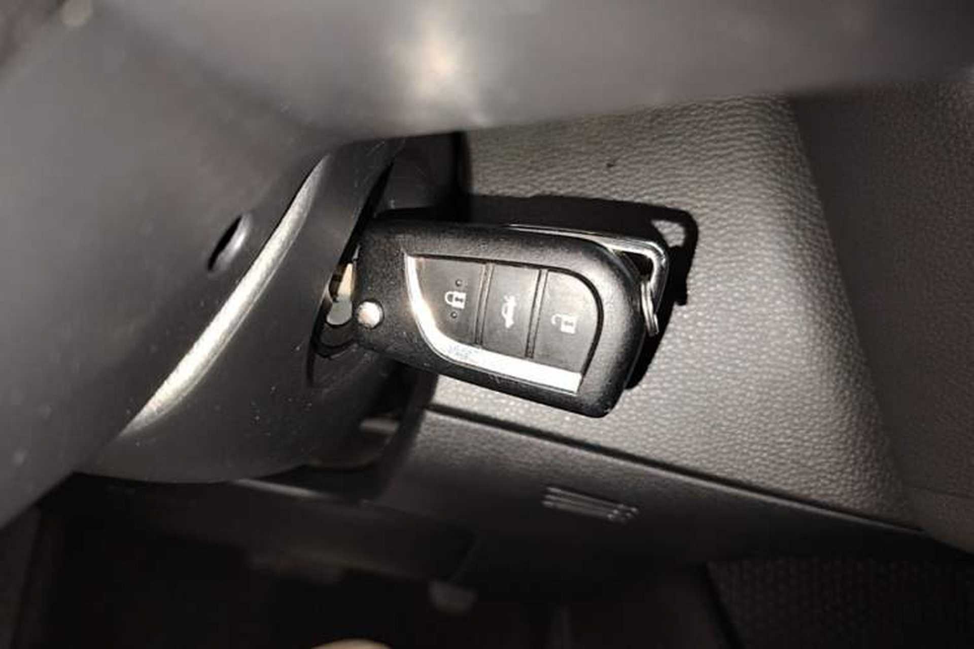 Used Toyota Levin 2021 185T CVT Entry-Level Version Vehicle Key