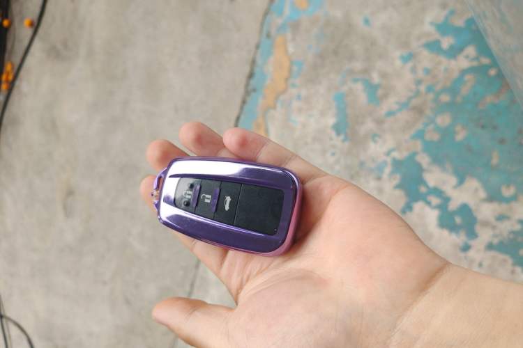 Used Toyota Levin 2021 Dual-Motor 1.8H E-CVT Progressive Edition Vehicle Key