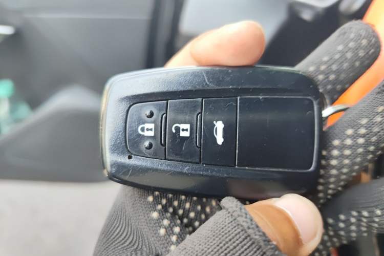 Used Toyota Levin 2021 Dual-Engine 1.8H E-CVT Luxury Edition Vehicle Key