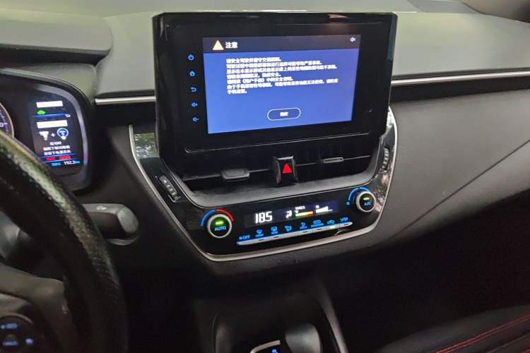 Used Toyota Levin 2021 Dual-Motor 1.8H E-CVT Leading Edition Audio And AC Panel