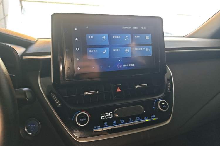 Used Toyota Levin 2021 Dual-Engine 1.8H E-CVT Luxury Edition Audio And AC Panel