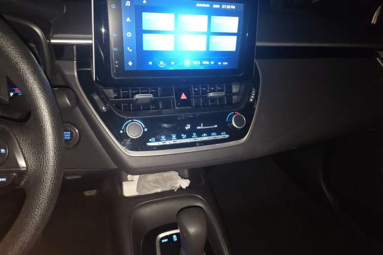 Used Toyota Levin 2021 185T CVT Luxury Edition Audio And AC Panel