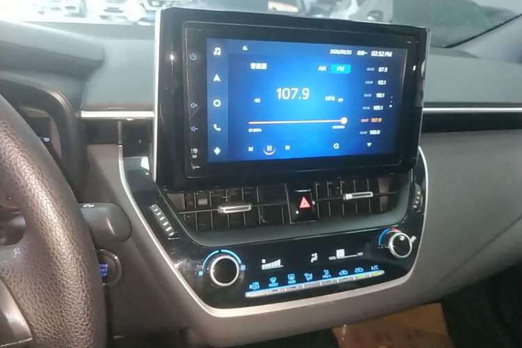 Used Toyota Levin 2021 185T CVT Luxury Edition Audio And AC Panel