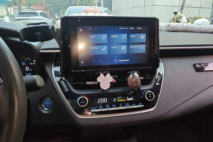 Used Toyota Levin 2021 Dual-Engine 1.8H E-CVT Luxury Edition Audio And AC Panel