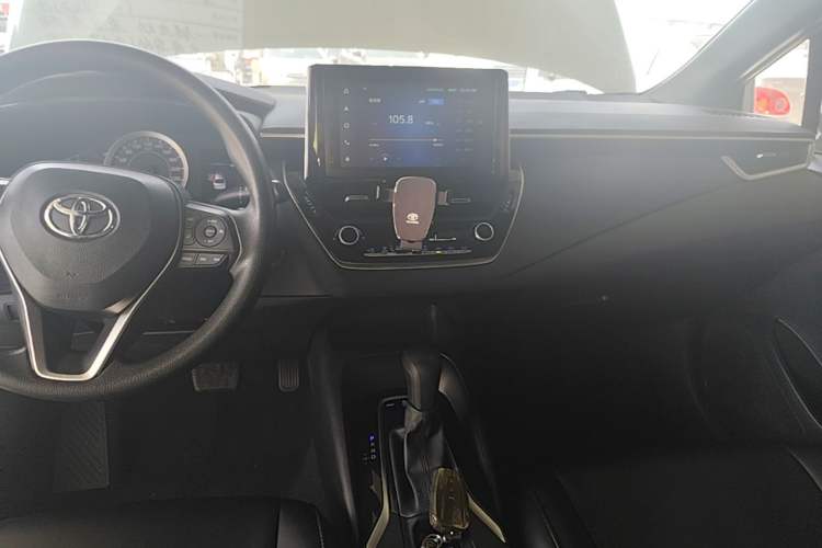 Used Toyota Levin 2021 185T CVT Luxury Edition Audio And AC Panel