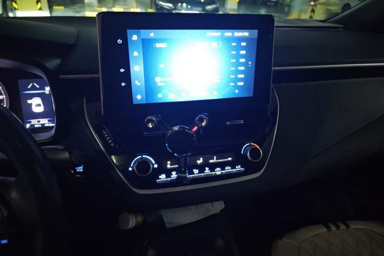 Used Toyota Levin 2021 185T CVT Luxury Edition Audio And AC Panel