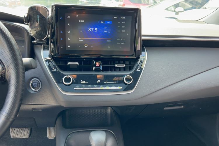 Used Toyota Levin 2021 185T CVT Sport Edition Audio And AC Panel