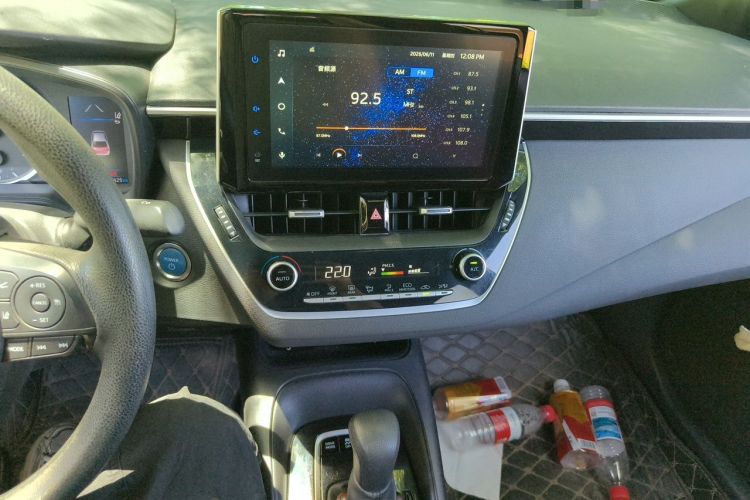 Used Toyota Levin 2021 Dual-Engine 1.8H E-CVT Luxury Edition Audio And AC Panel