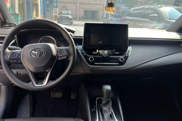 Used Toyota Levin 2021 185T CVT Luxury Edition Audio And AC Panel