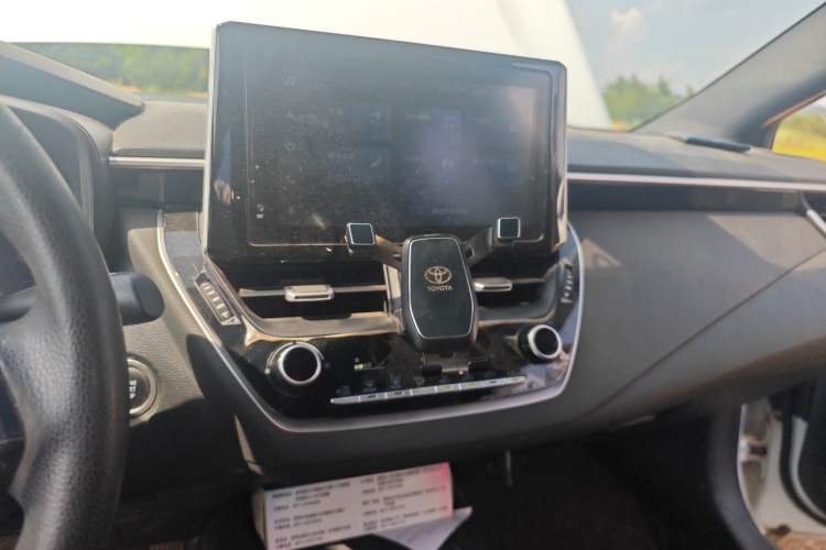 Used Toyota Levin 2021 185T CVT Sport Edition Audio And AC Panel