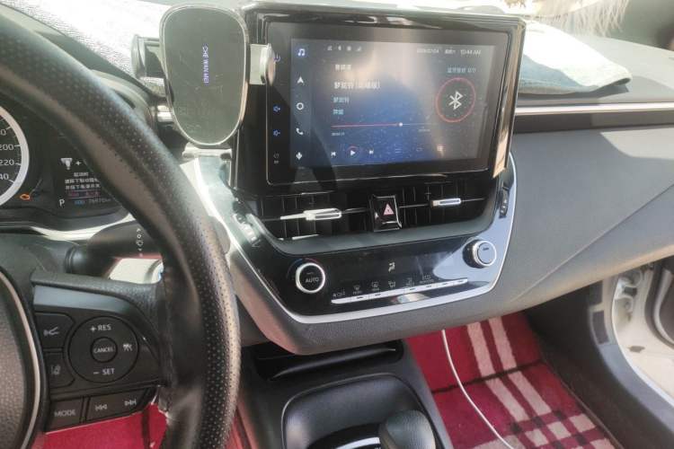 Used Toyota Levin 2021 Dual-Engine 1.8H E-CVT Luxury Edition Audio And AC Panel