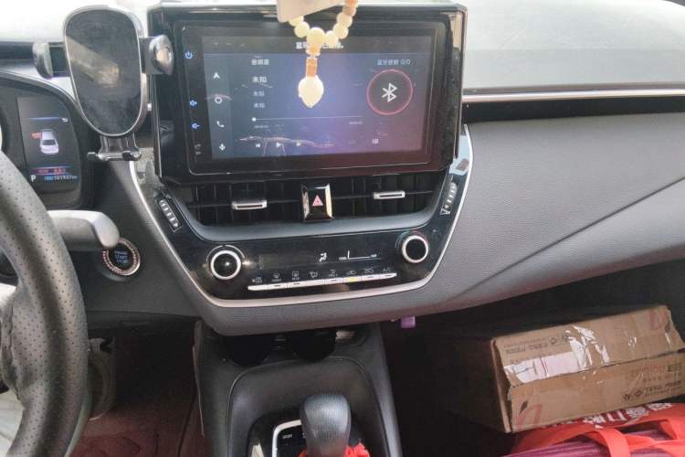 Used Toyota Levin 2021 185T CVT Luxury Edition Audio And AC Panel