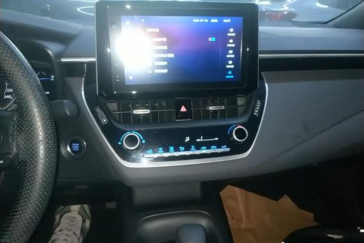 Used Toyota Levin 2021 185T CVT Luxury Edition Audio And AC Panel