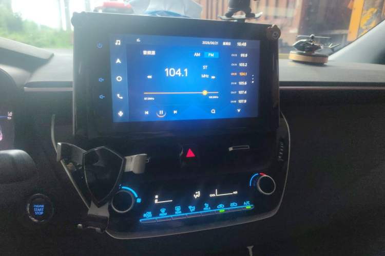 Used Toyota Levin 2021 185T CVT Luxury Edition Audio And AC Panel
