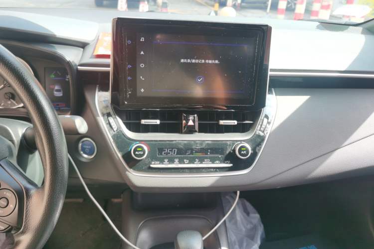 Used Toyota Levin 2021 Dual-Engine 1.8H E-CVT Luxury Edition Audio And AC Panel