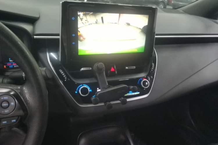 Used Toyota Levin 2021 185T CVT Luxury Edition Audio And AC Panel