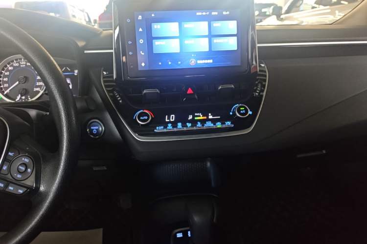 Used Toyota Levin 2021 Dual-Engine 1.8H E-CVT Luxury Edition Audio And AC Panel