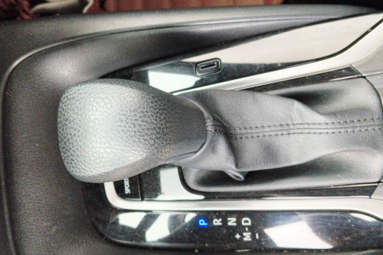 Used Toyota Levin 2021 185T CVT Luxury Edition Audio And AC Panel