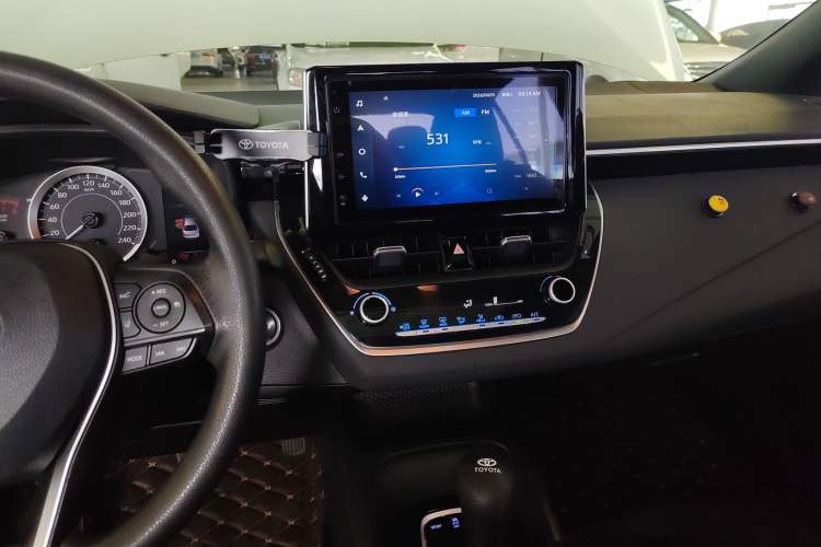 Used Toyota Levin 2021 185T CVT Luxury Edition Audio And AC Panel