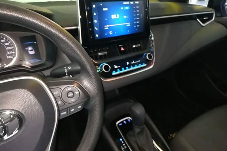 Used Toyota Levin 2021 185T CVT Luxury Edition Audio And AC Panel