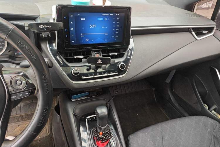 Used Toyota Levin 2021 Dual-Engine 1.8H E-CVT Luxury Edition Audio And AC Panel