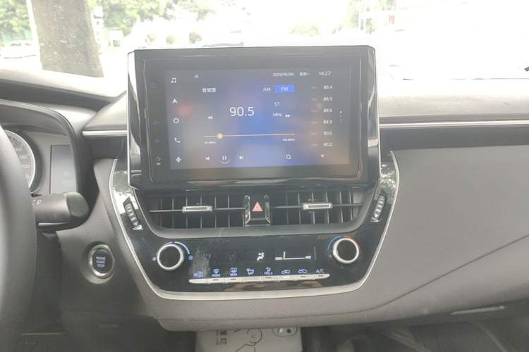 Used Toyota Levin 2021 185T CVT Luxury Edition Audio And AC Panel