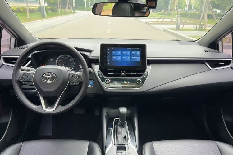 Used Toyota Levin 2021 Dual-Engine 1.8H E-CVT Luxury Edition Audio And AC Panel