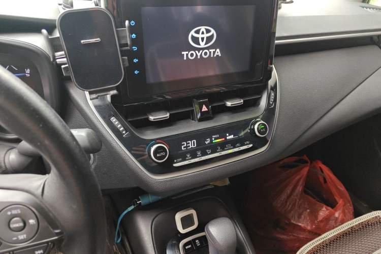 Used Toyota Levin 2021 2.0L Luxury Edition Audio And AC Panel