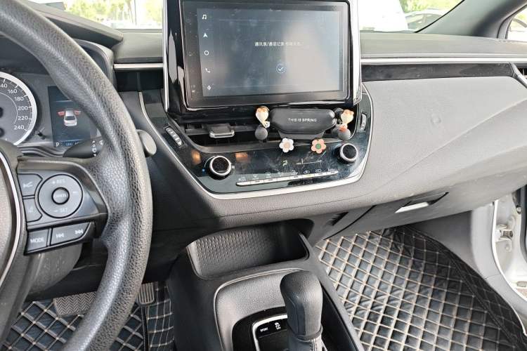 Used Toyota Levin 2021 185T CVT Luxury Edition Audio And AC Panel