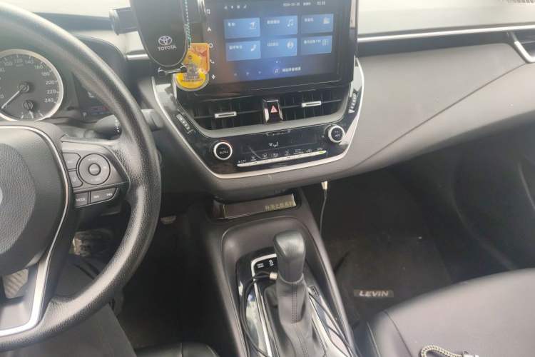 Used Toyota Levin 2021 Dual-Engine 1.8H E-CVT Luxury Edition Audio And AC Panel
